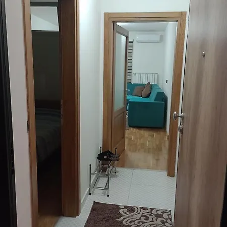 Apartament Sh Bulevar